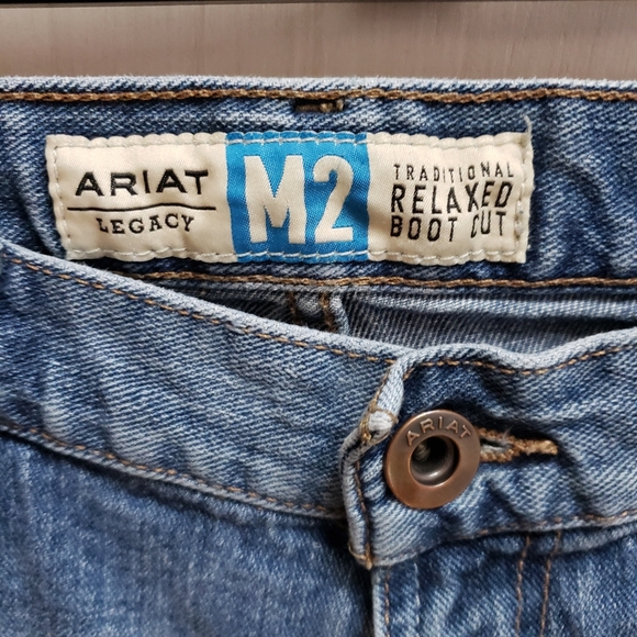 Ariat M2 Jeans Mens Size 38 Traditional Relaxed Bootcut Western Workwear - Picture 8 of 11